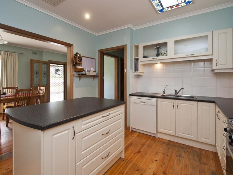 7 Borraga Street, O’sullivan Beach SA 5166