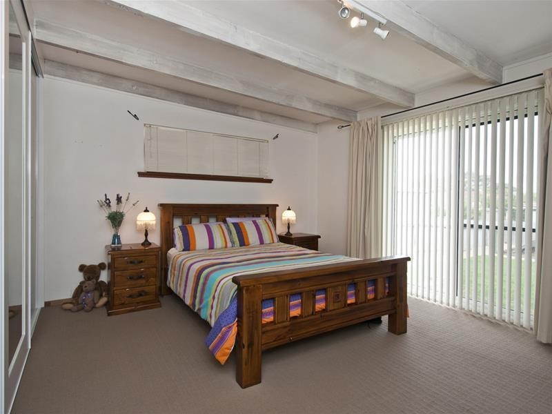 7 Borraga Street, O’sullivan Beach SA 5166