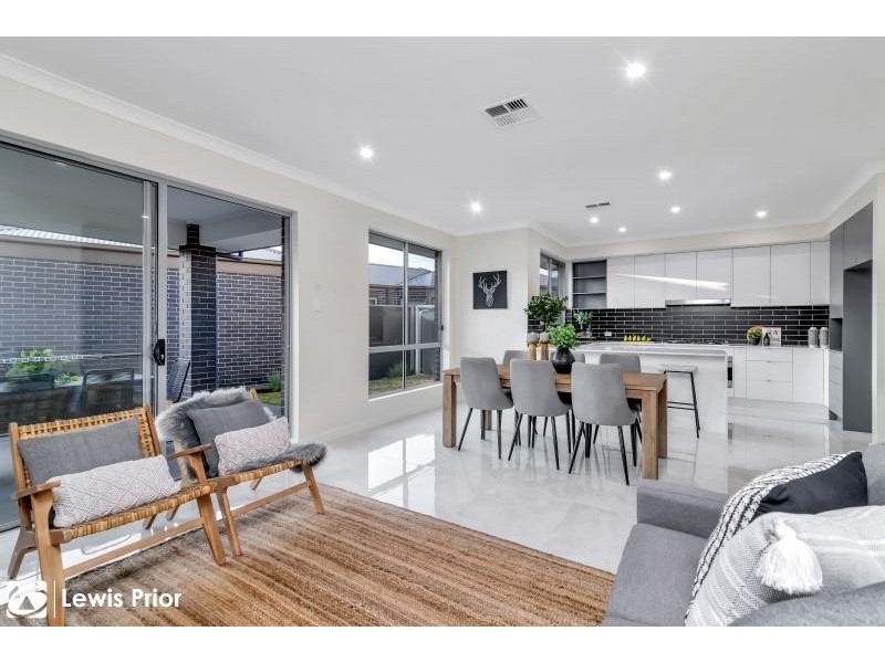 16a Hobart Avenue, Warradale SA 5046