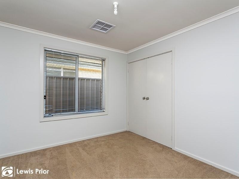 20a Scott Avenue, Clovelly Park SA 5042