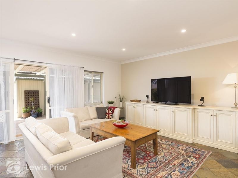 77 Castle Street, South Plympton SA 5038