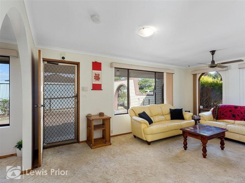 6 Wark Court, Morphett Vale SA 5162