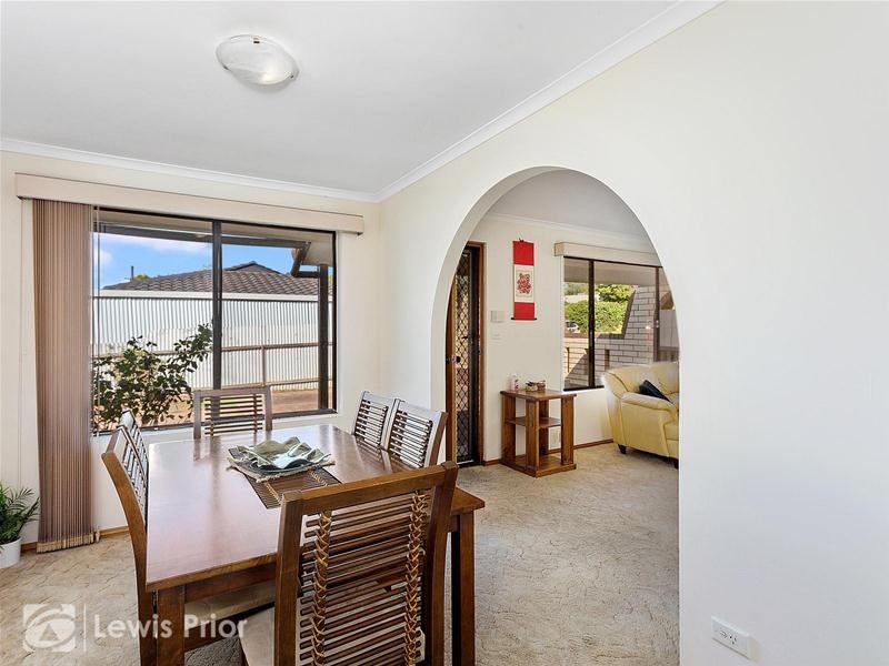 6 Wark Court, Morphett Vale SA 5162