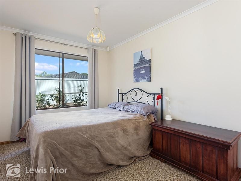 6 Wark Court, Morphett Vale SA 5162