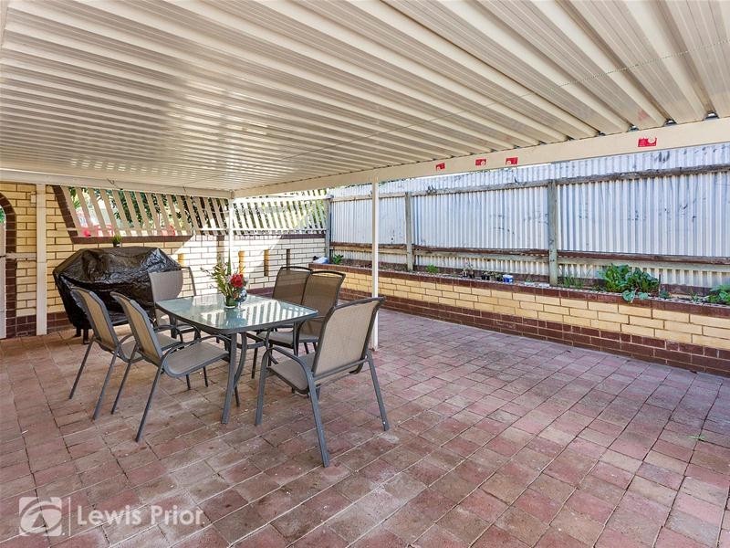 6 Wark Court, Morphett Vale SA 5162