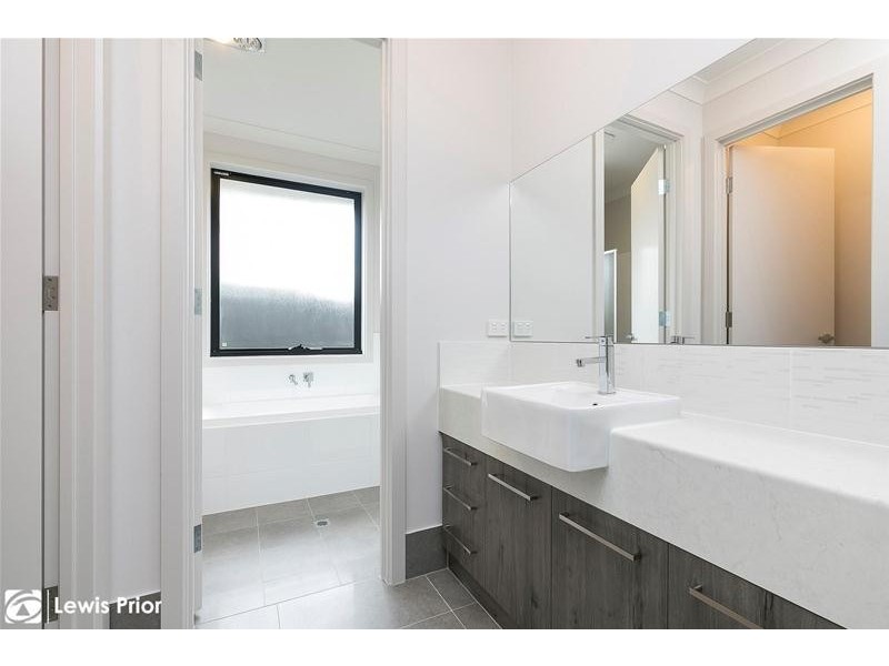 22 Pine Avenue, Novar Gardens SA 5040