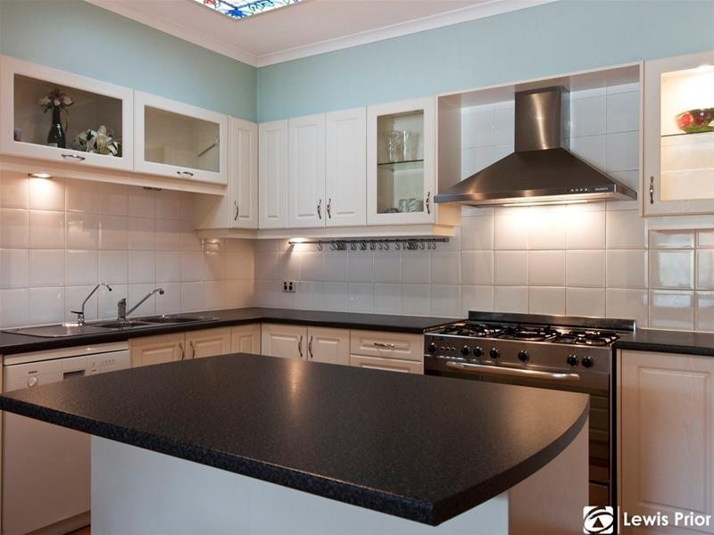 7 Borraga Street, O’sullivan Beach SA 5166