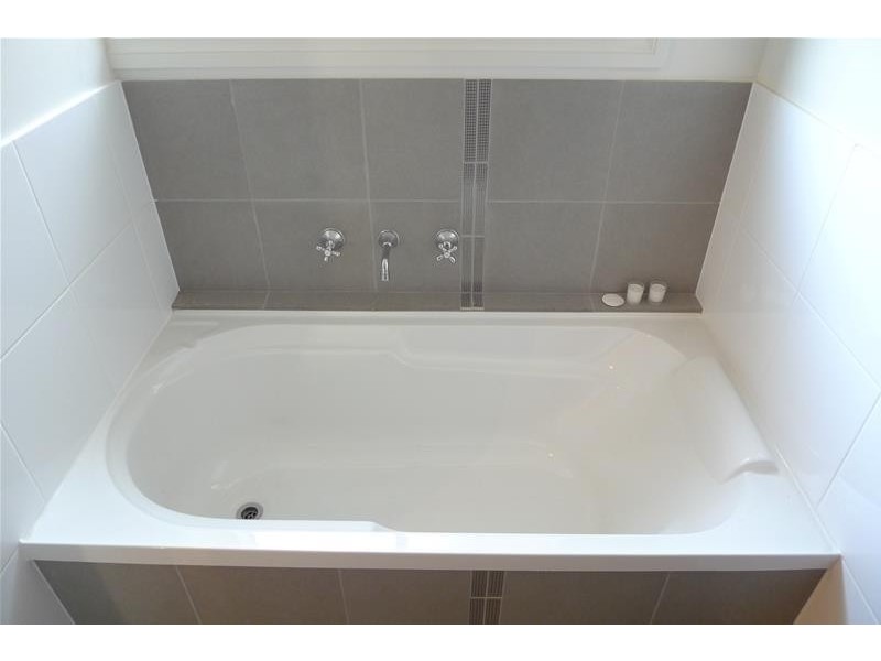 2B Dalkeith Avenue, Dover Gardens SA 5048