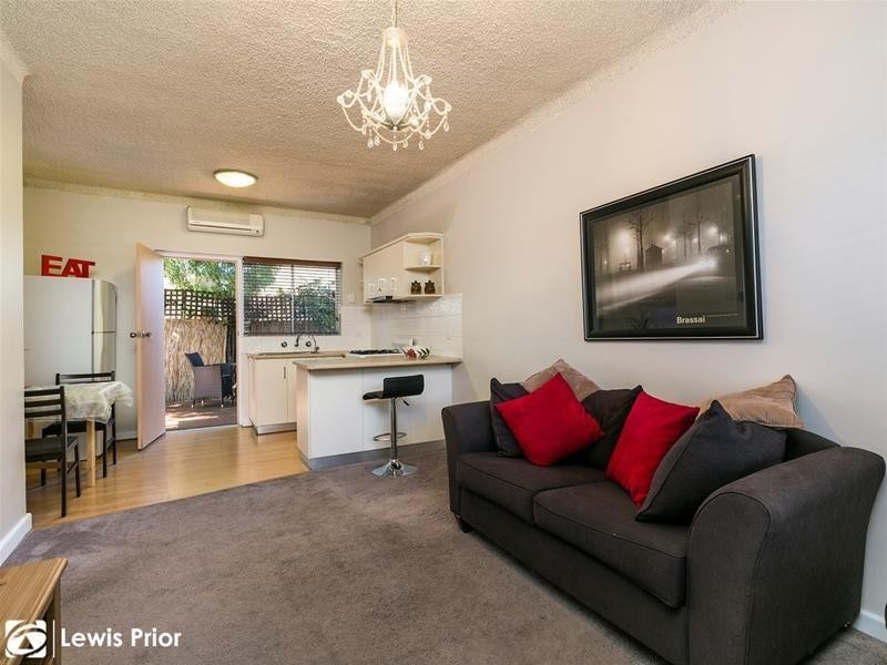 3/1b Hartland Avenue, Black Forest SA 5035