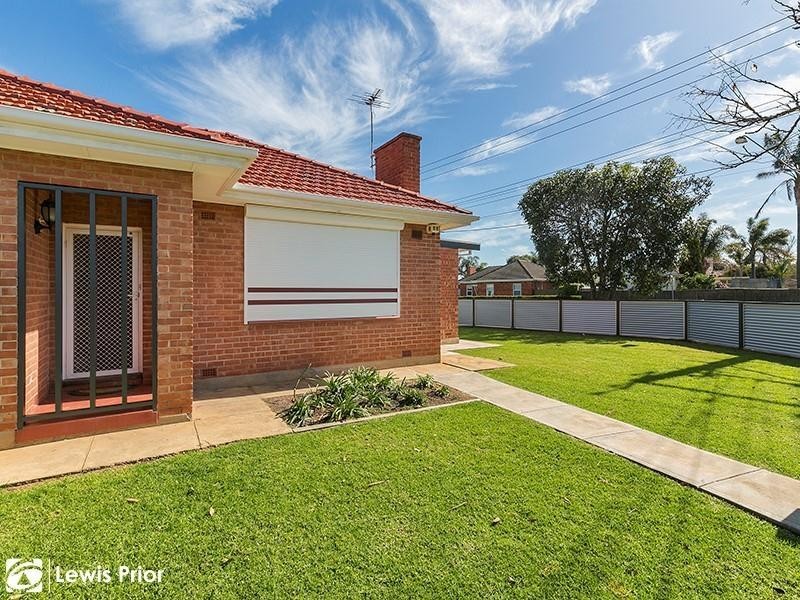 35 Pine Avenue, Glenelg North SA 5045