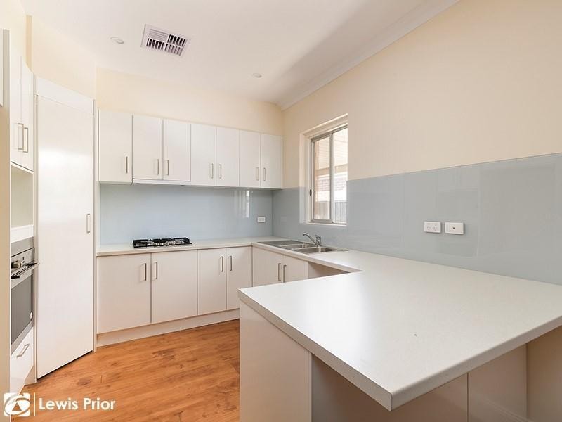 35 Pine Avenue, Glenelg North SA 5045