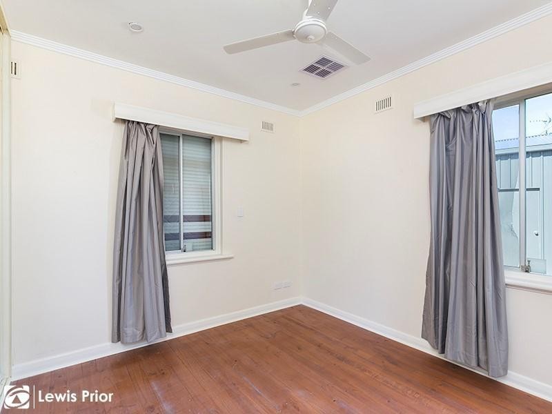 35 Pine Avenue, Glenelg North SA 5045