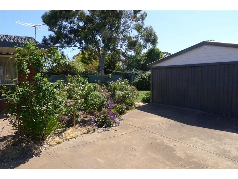 13 Jenner Street, Morphett Vale SA 5162