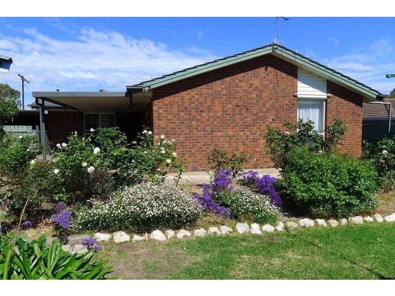 13 Jenner Street, Morphett Vale SA 5162