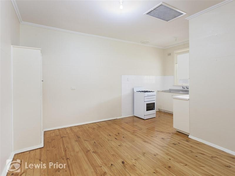 62 Barry Road, Oaklands Park SA 5046