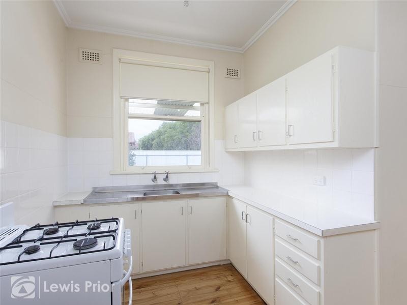 62 Barry Road, Oaklands Park SA 5046