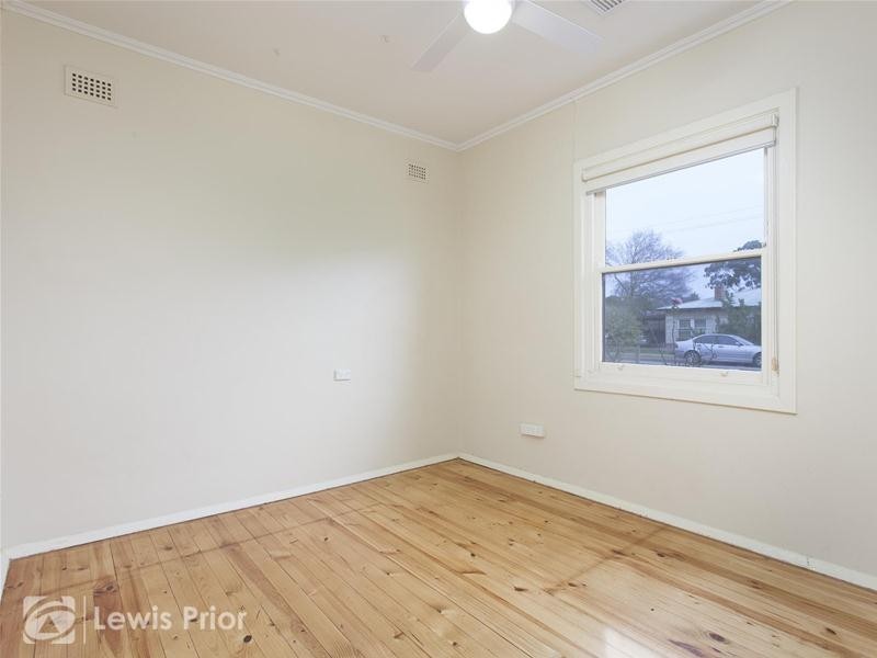 62 Barry Road, Oaklands Park SA 5046