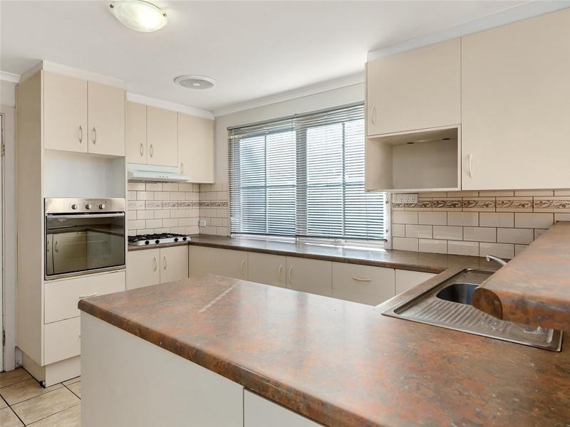 22 Carrickalinga Boulevard, Aberfoyle Park SA 5159