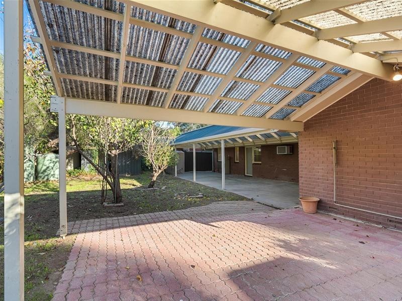 22 Carrickalinga Boulevard, Aberfoyle Park SA 5159