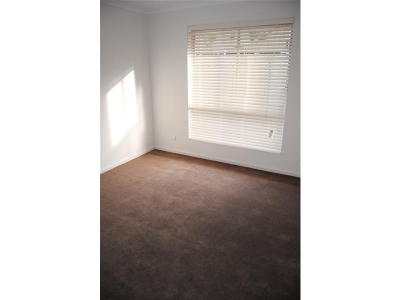 2C Carbnet Place, Seacombe Gardens SA 5047