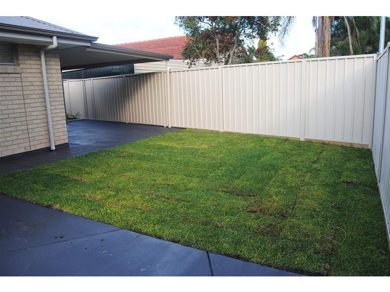 2C Carbnet Place, Seacombe Gardens SA 5047