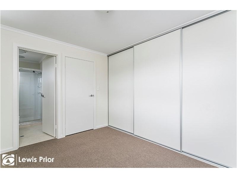 2 Greenasche Grove, Seacombe Gardens SA 5047