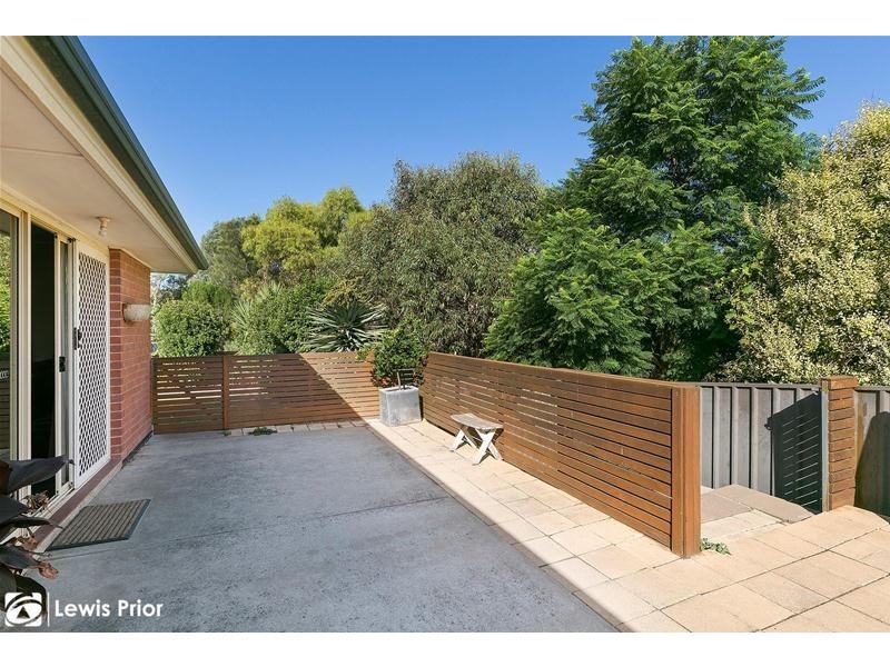42 Vennachar Drive, Hallett Cove SA 5158