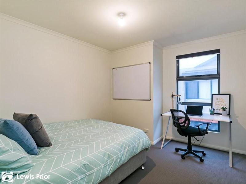 7b Albany Crescent, Oaklands Park SA 5046