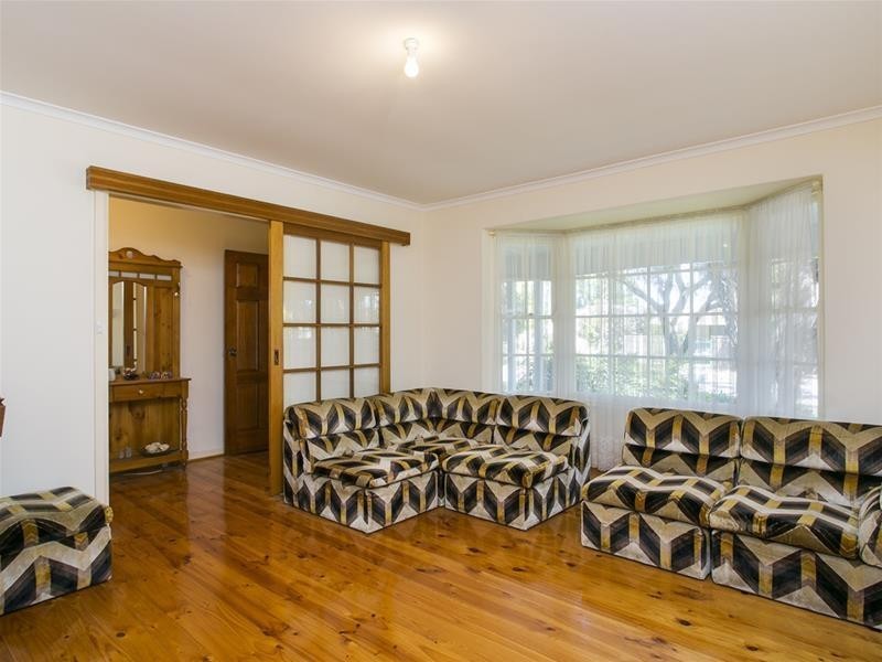 9 Douglas Street, Marion SA 5043