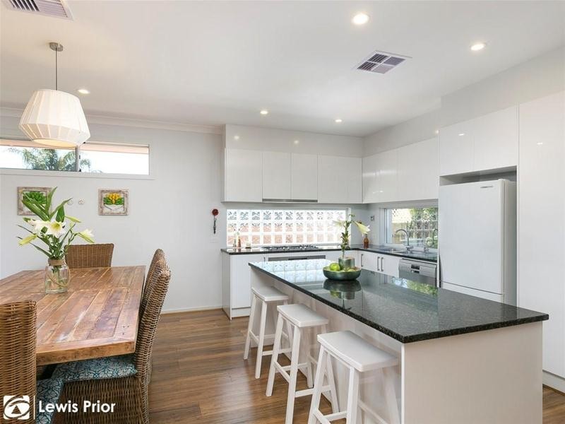 15A Barry Road, Oaklands Park SA 5046