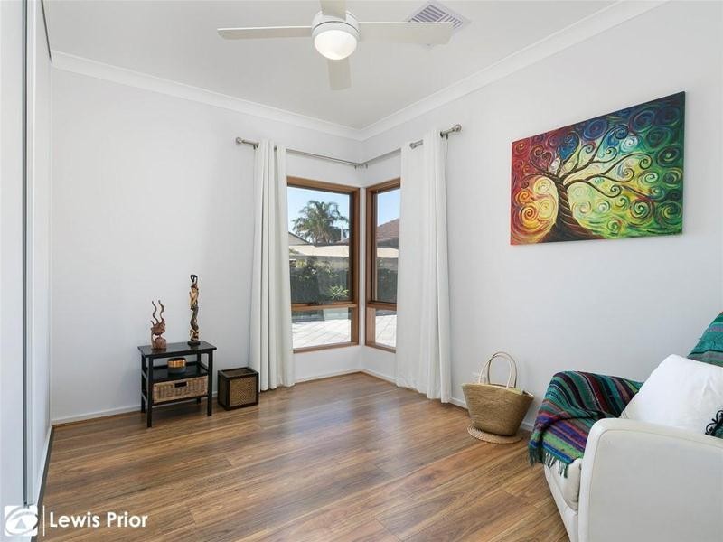 15A Barry Road, Oaklands Park SA 5046