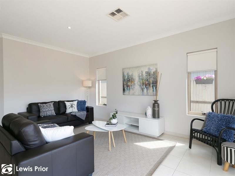 45b Kingston Avenue, Seacombe Gardens SA 5047