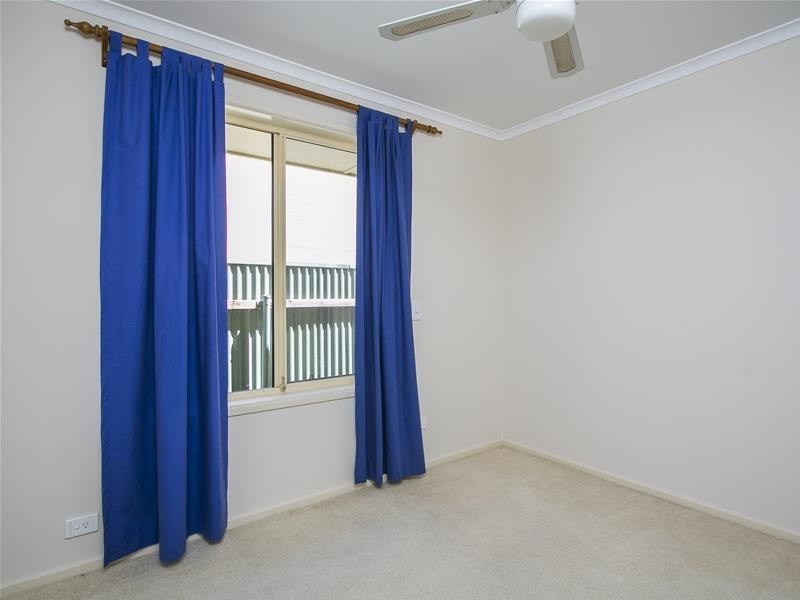 16A Glamis Avenue, Seacombe Gardens SA 5047