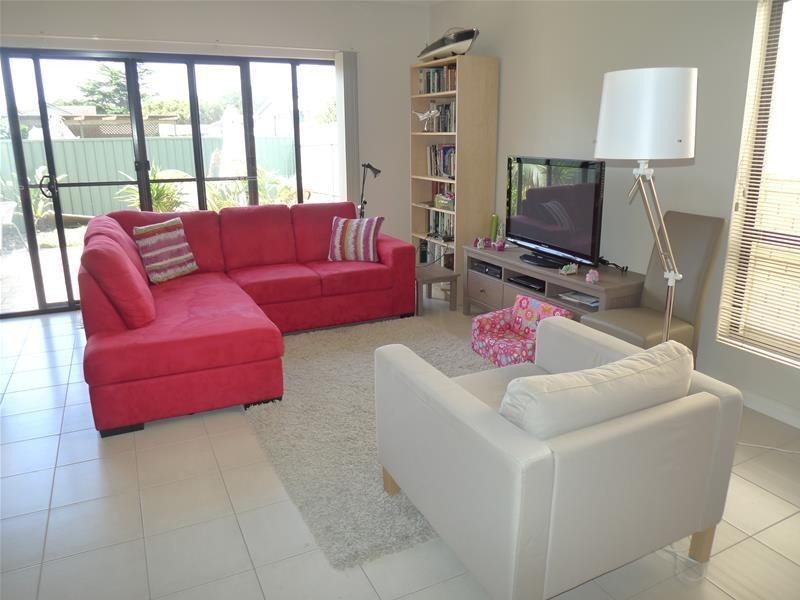 2B Raggatt Crescent, Mitchell Park SA 5043