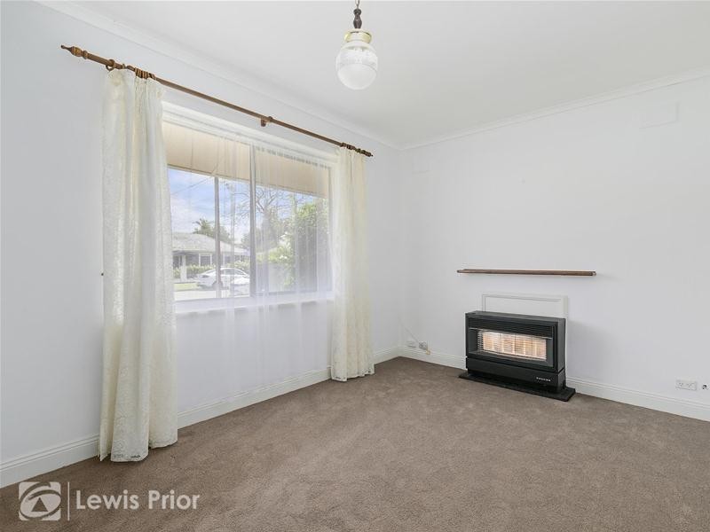 2 Heathcote Street, Marion SA 5043