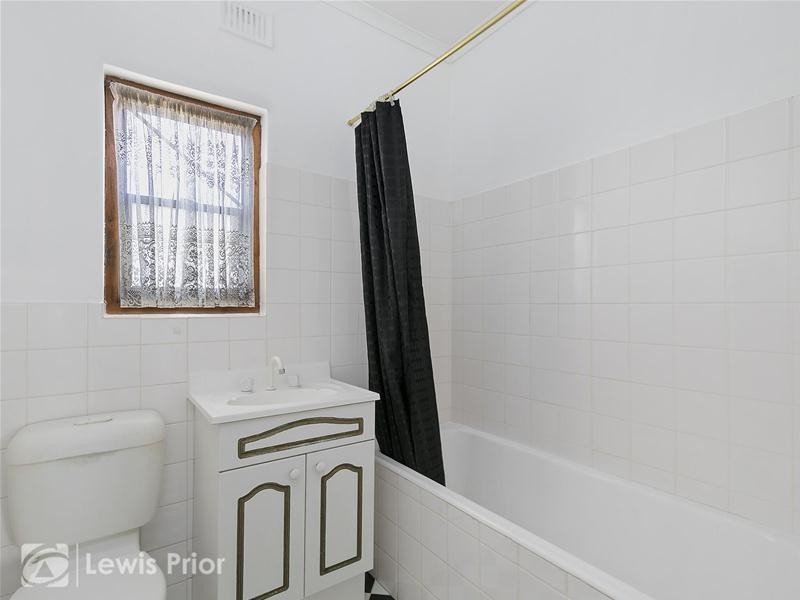 2 Heathcote Street, Marion SA 5043