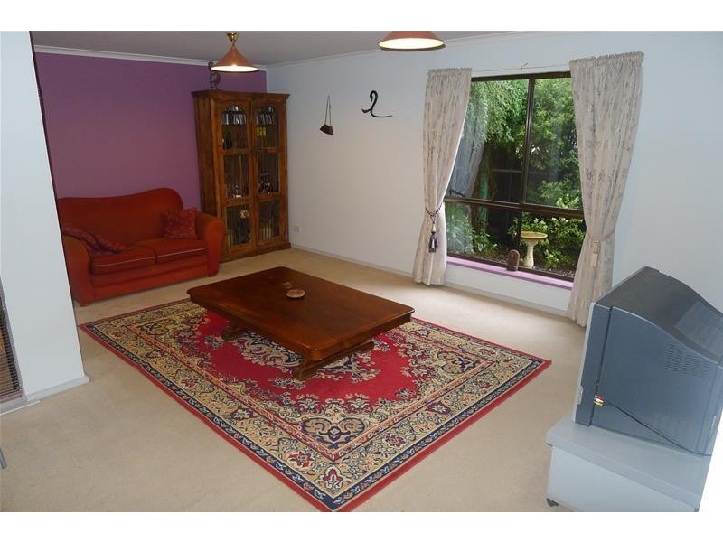 8 Jupiter Street, Hallett Cove SA 5158