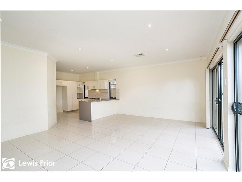 19 Barry Road, Oaklands Park SA 5046