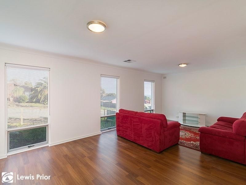 16 Nardoo Street, Hallett Cove SA 5158