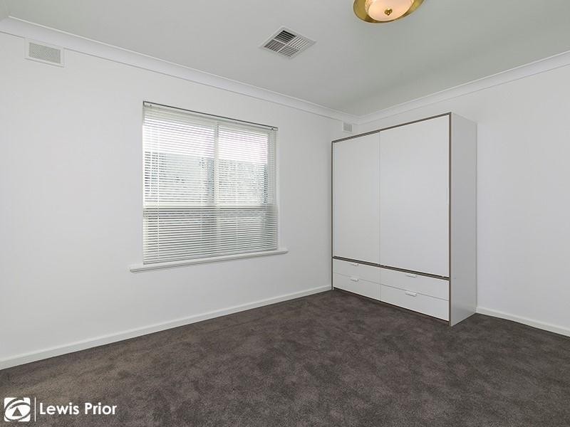 16 Nardoo Street, Hallett Cove SA 5158