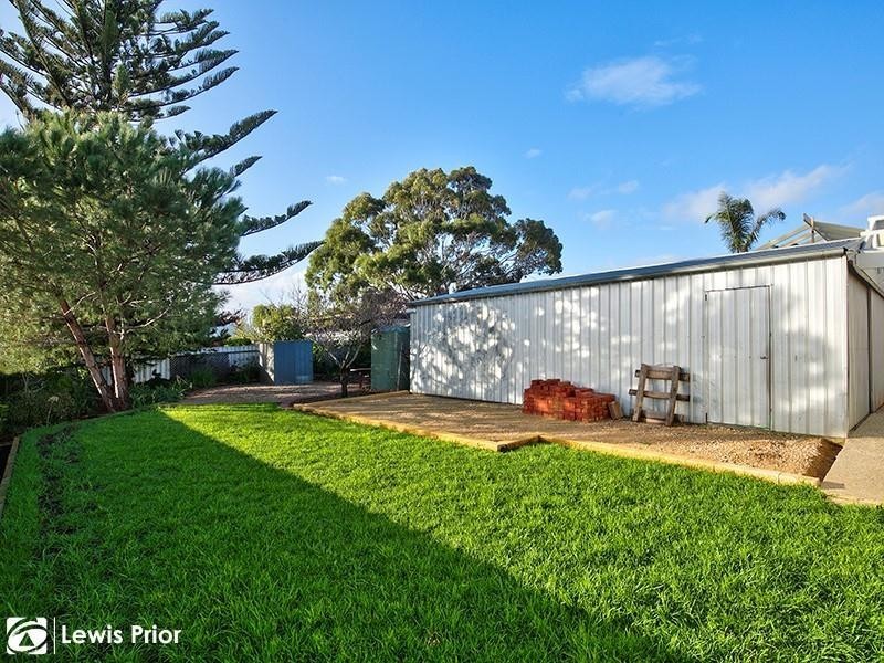16 Nardoo Street, Hallett Cove SA 5158