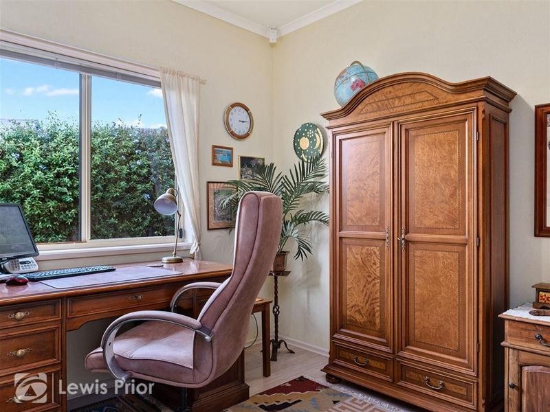 7 Seaview Crescent, Dover Gardens SA 5048