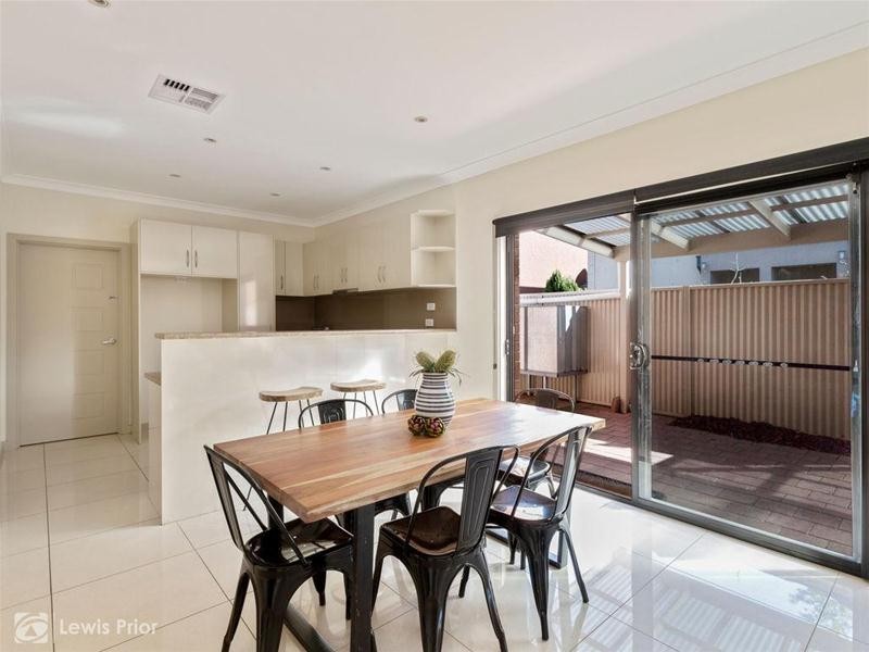 9 Trott Grove, Oaklands Park SA 5046