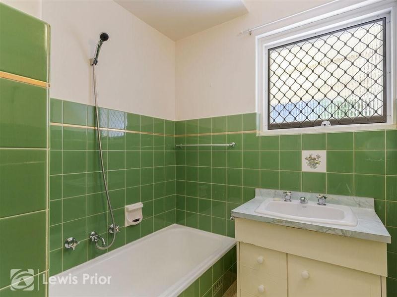 2 Milton Street, Oaklands Park SA 5046