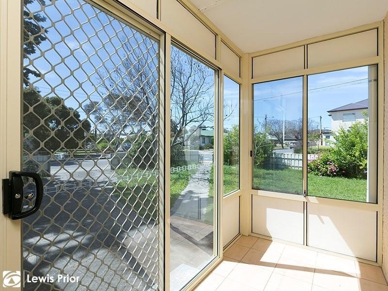 27 Kingston Avenue, Seacombe Gardens SA 5047