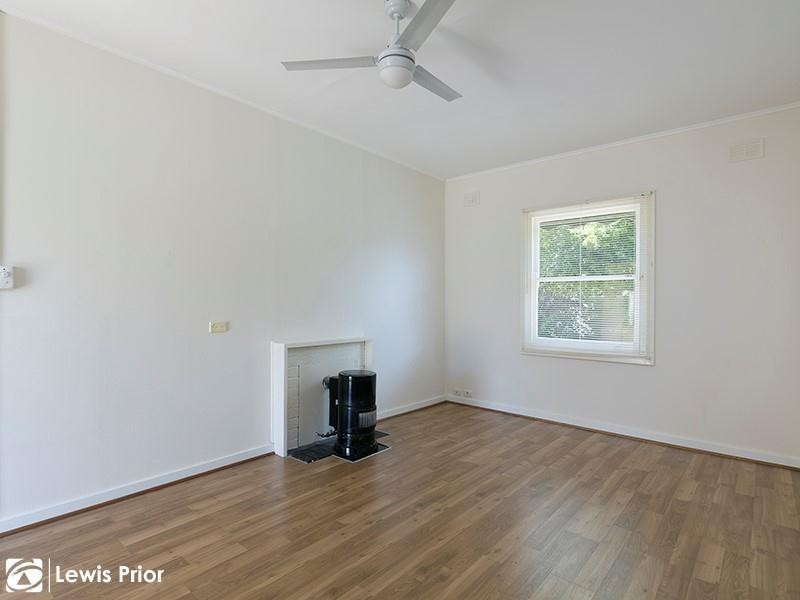 27 Kingston Avenue, Seacombe Gardens SA 5047