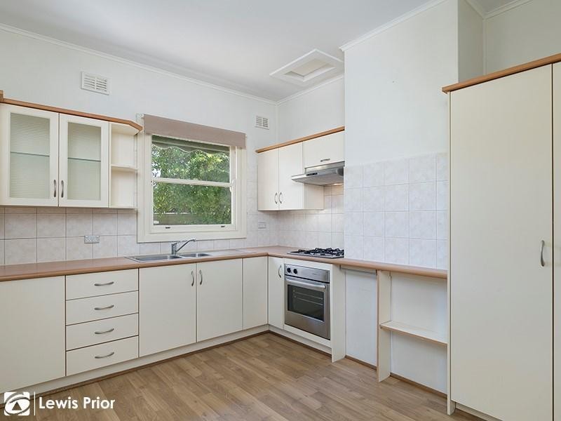 27 Kingston Avenue, Seacombe Gardens SA 5047