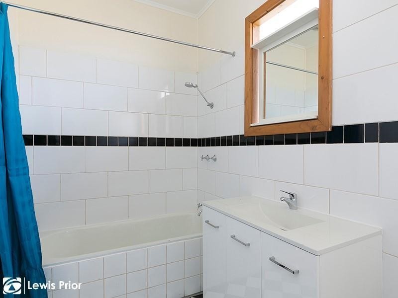 27 Kingston Avenue, Seacombe Gardens SA 5047