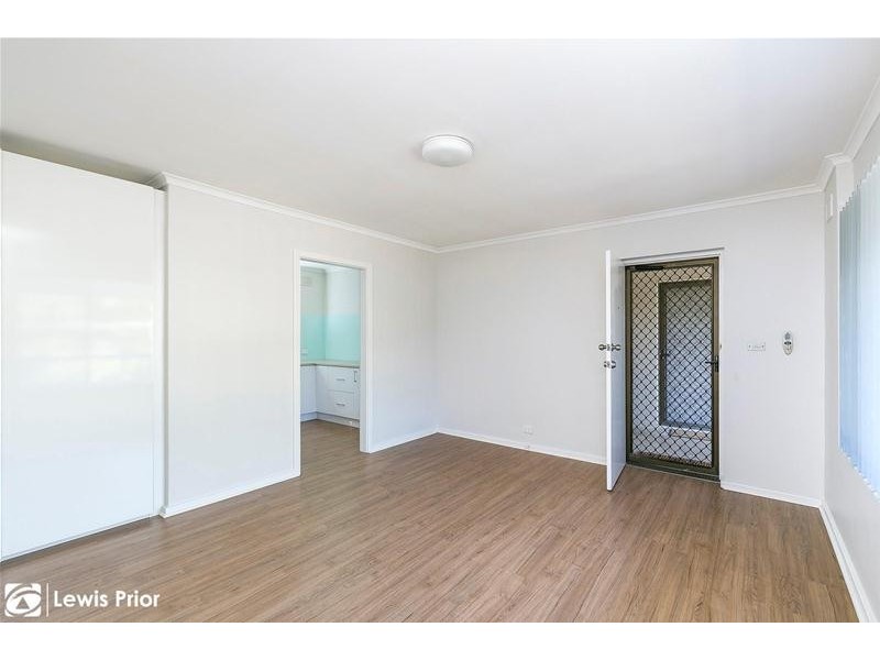 1/2 Alice Street, Hove SA 5048