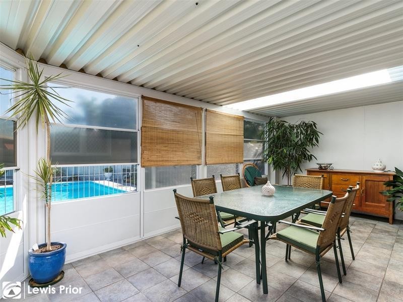 2 The Parkway, Sturt SA 5047